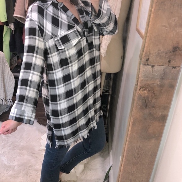 Umgee black & white buffalo check tunic top size small new without tags - Picture 4 of 9